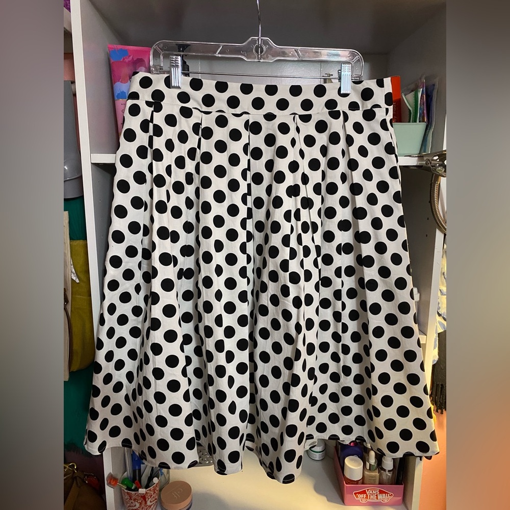 Polka Dot Women's pleated Skirt